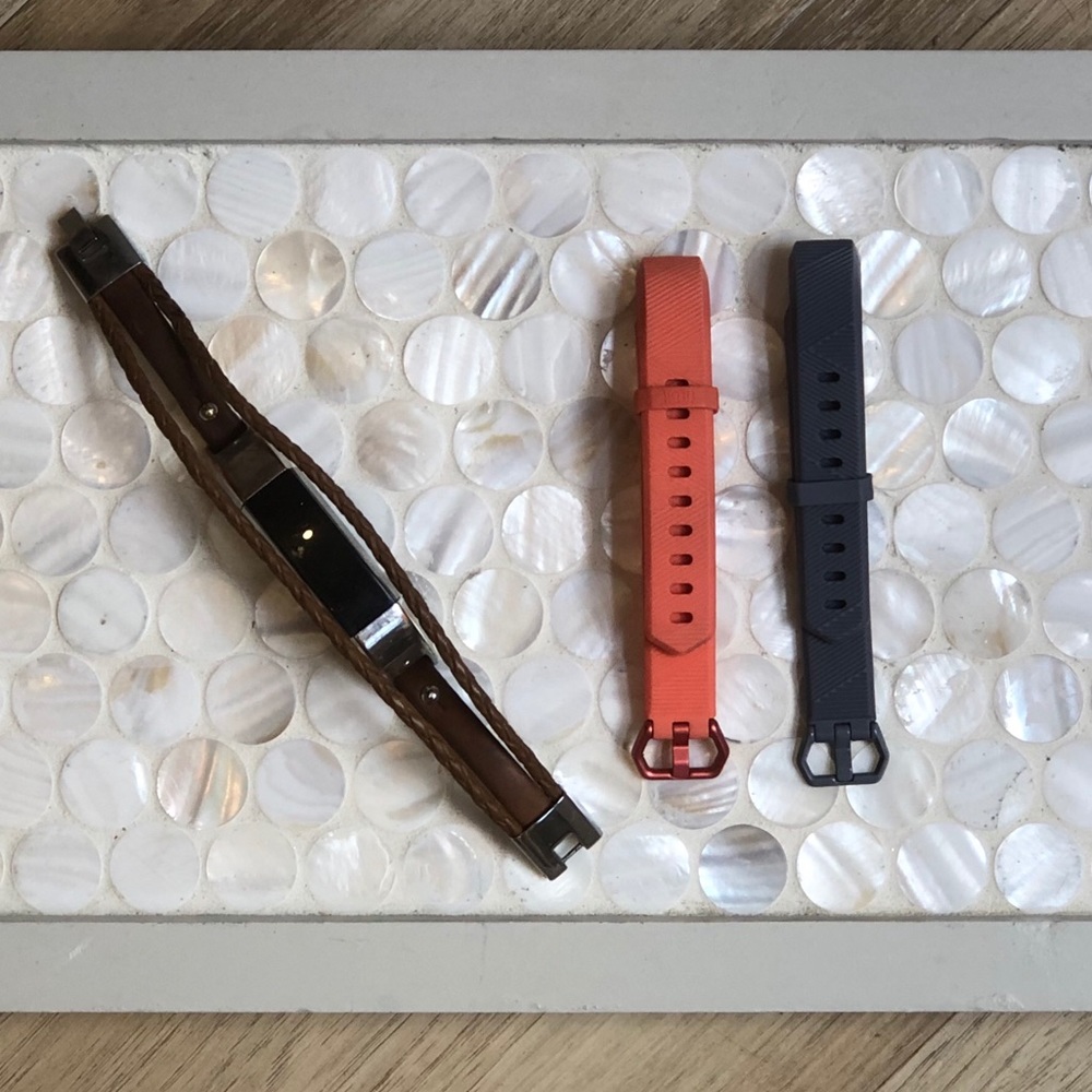 Fitbit bands (3)